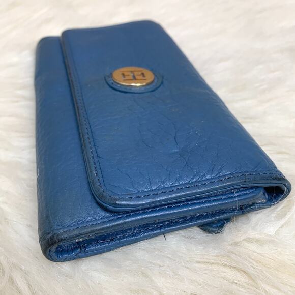 TOMMY HILFIGER Blue Pebbled Genuine Leather Flap Clutch Wallet - Picture 8 of 12